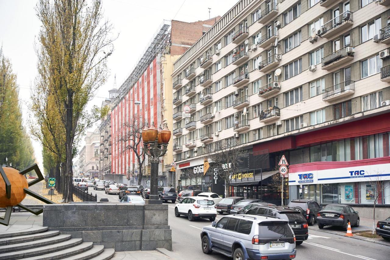 Sauna, Big Jacuzzi , Khreshchatyk Apartments كييف المظهر الخارجي الصورة
